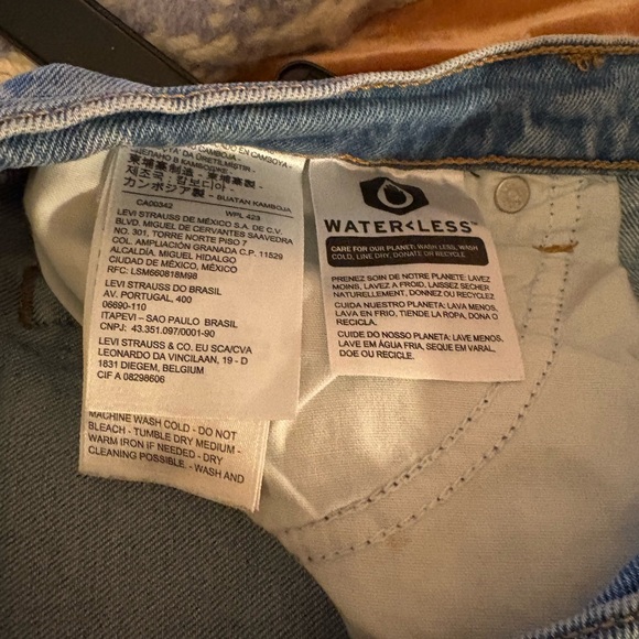 Levi’s Premium Wedgie 29 Blue Jeans Denim 99% Cotton 👖 - Picture 5 of 8